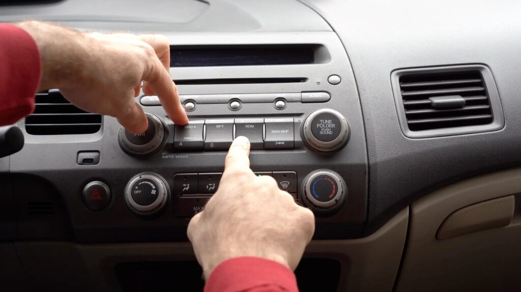 How To Enter Honda Civic 2006 Radio Code