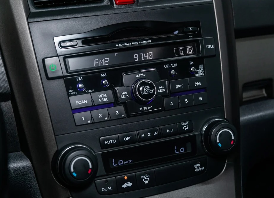 Honda CRV Radio Model